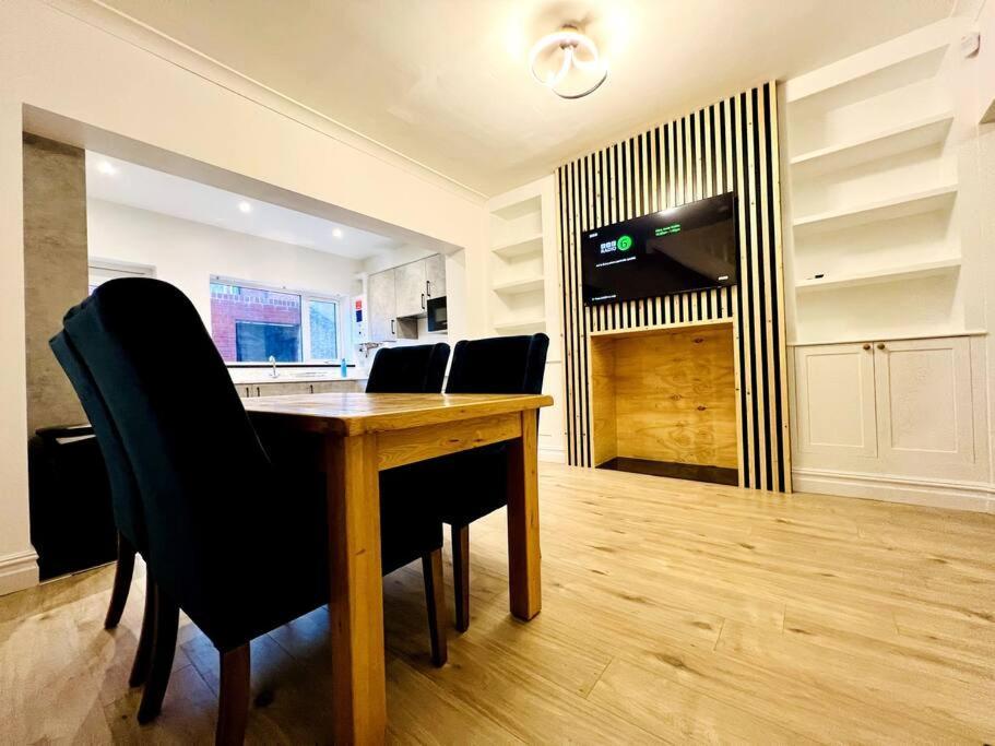 Modern 2-Bed In Blyth Centre Villa Екстериор снимка